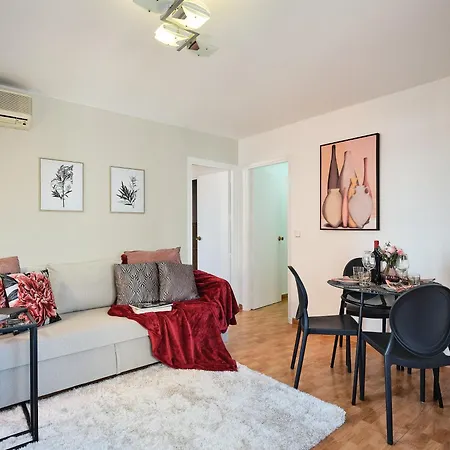 My City Home - Elegante Apartamento En Chamberi Madrid Exterior photo